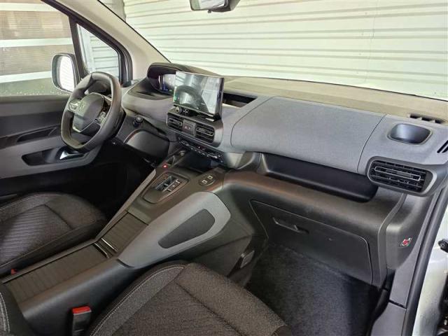 Peugeot Rifter image 8