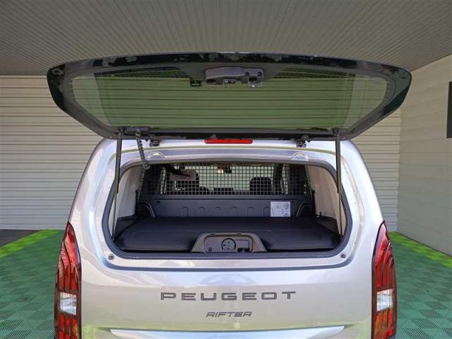 Peugeot Rifter image 1