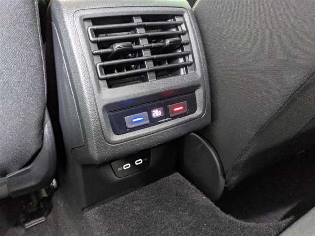 Volkswagen Golf image 1