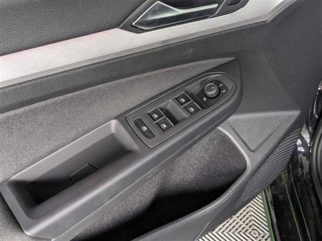 Volkswagen Golf image 5