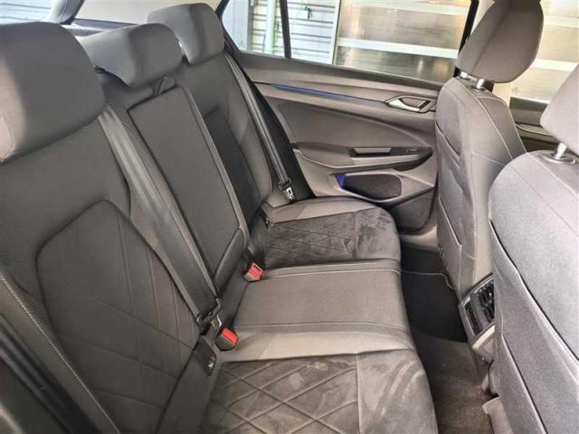Volkswagen Golf image 5