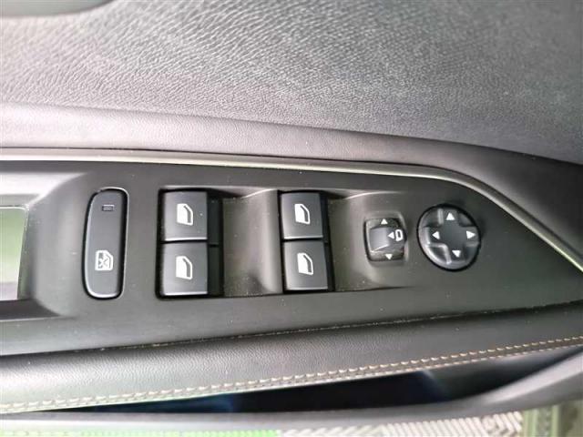 Peugeot 3008 image 4