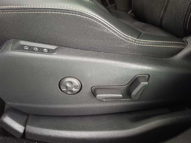 Peugeot 3008 image 9