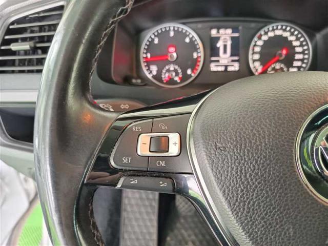 Volkswagen Caravelle image 2