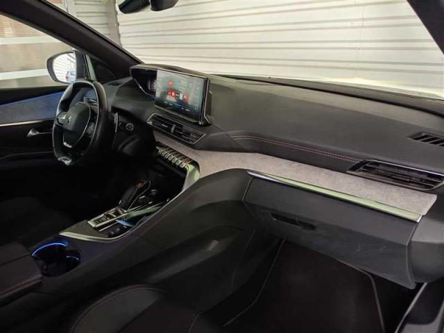 Peugeot 5008 image 8