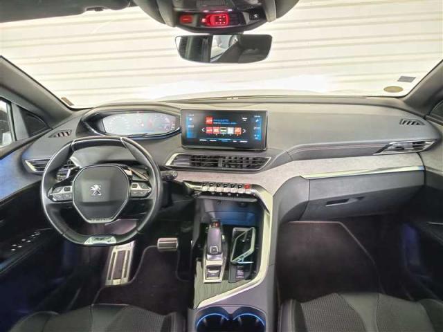 Peugeot 5008 image 2