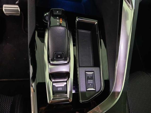 Peugeot 5008 image 9