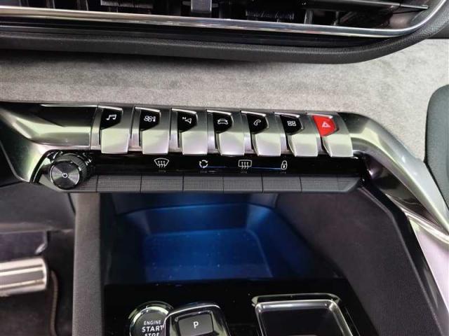 Peugeot 5008 image 7