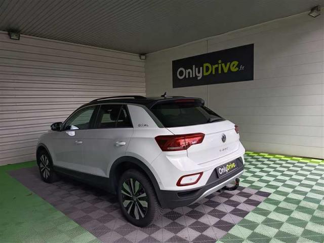 Volkswagen T-Roc image 3