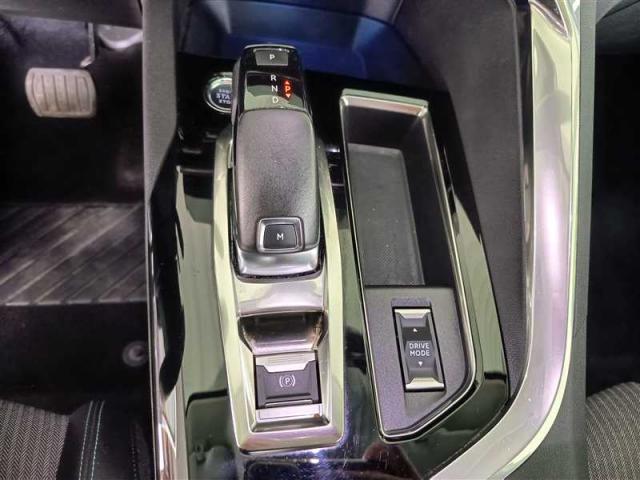 Peugeot 5008 image 6