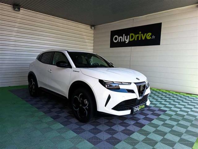 Alfa Romeo Junior Ibrida 145 Ch E-Dct6 Speciale