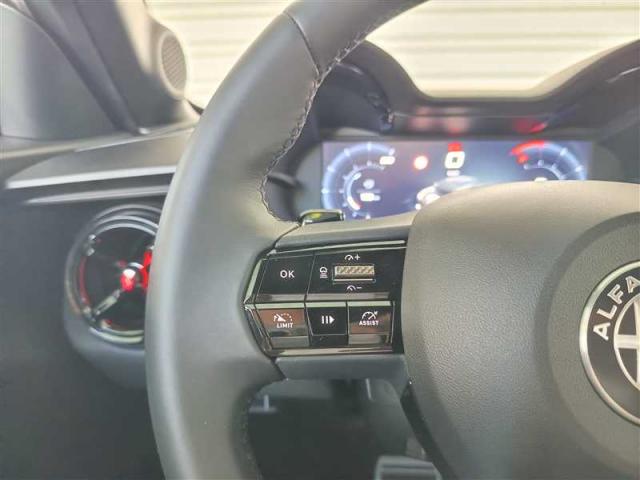 Alfa Romeo Junior image 1