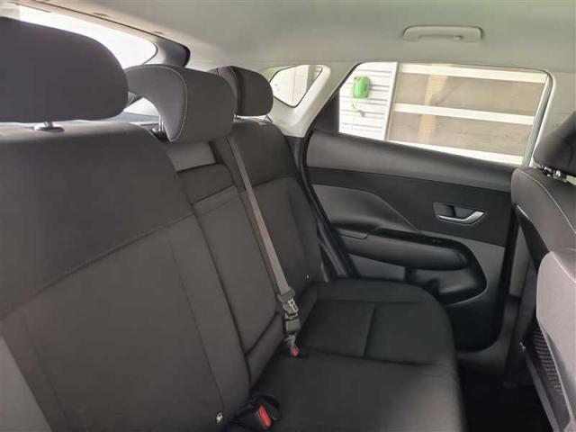 Hyundai Kona image 2