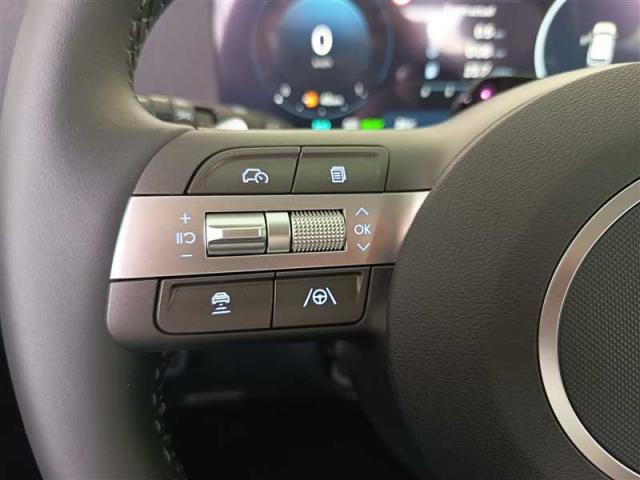 Hyundai Kona image 8