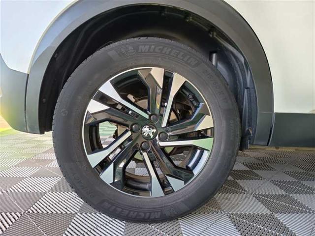 Peugeot 2008 image 7