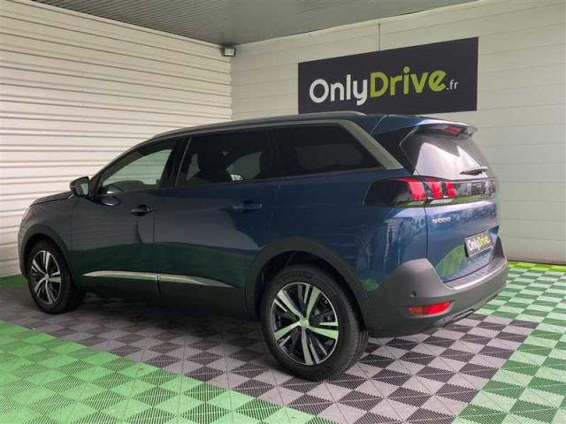 Peugeot 5008 image 2