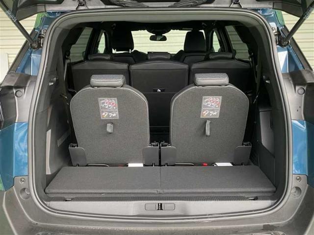 Peugeot 5008 image 8