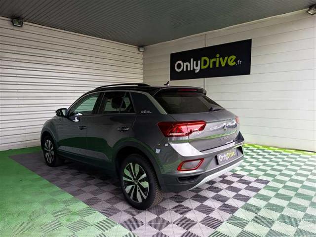 Volkswagen T-Roc image 5