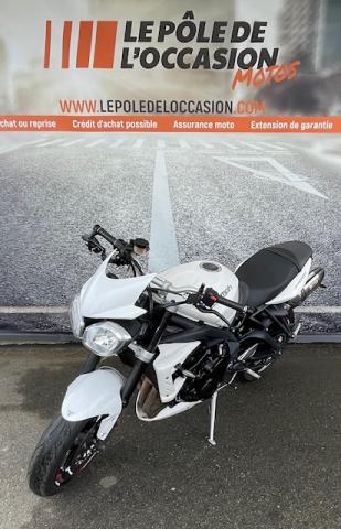 Triumph Street Triple R image 4