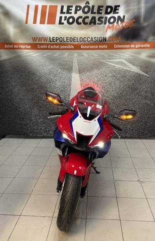 Honda Cbr 1000 Rr image 1
