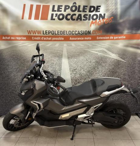 X-Adv 750 image 2