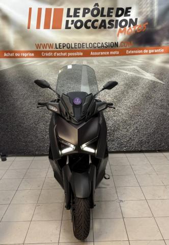 X Max image 3