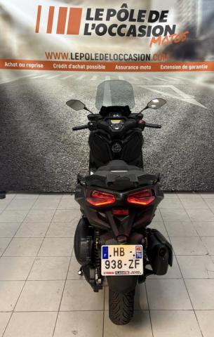 X Max image 1
