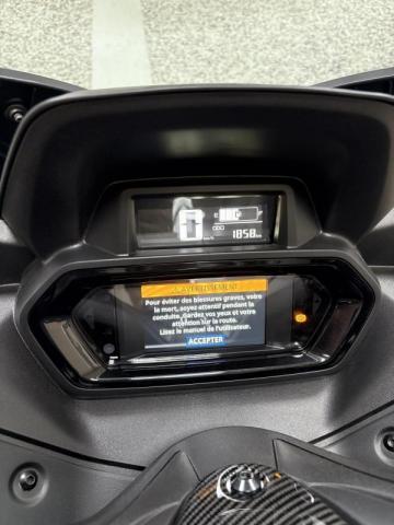 X Max image 2