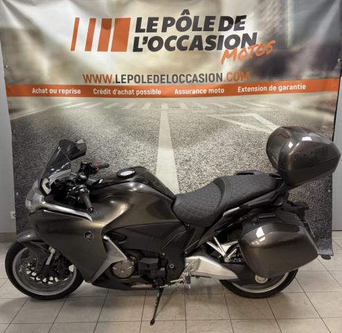 Vfr 1200 Dct image 4