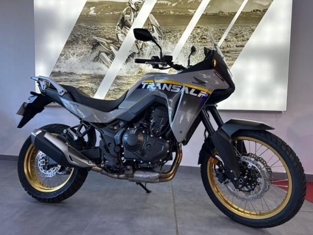 Honda Transalp 750 Full 