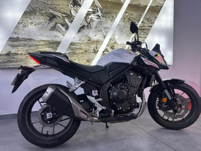 Honda Hornet 500 image 4