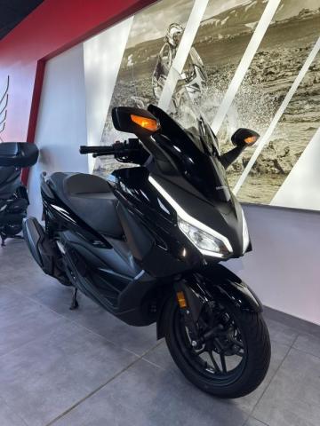 Honda Forza 350 2025 image 1