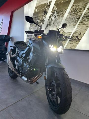 Honda Hornet 750 Full image 2