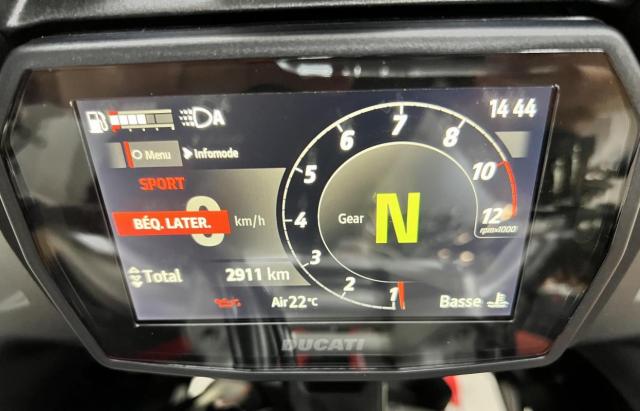 Multistrada V2 image 3