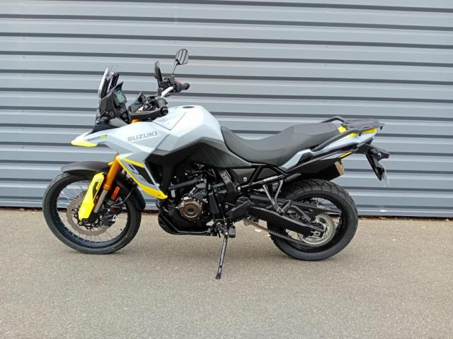 Suzuki 800 De V-Strom A2 image 2