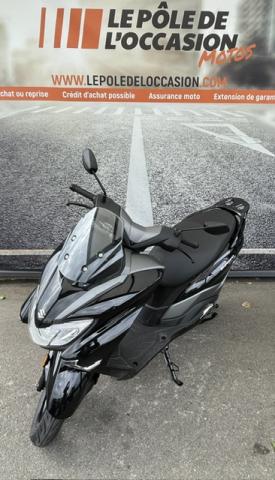 Burgman 125 image 1