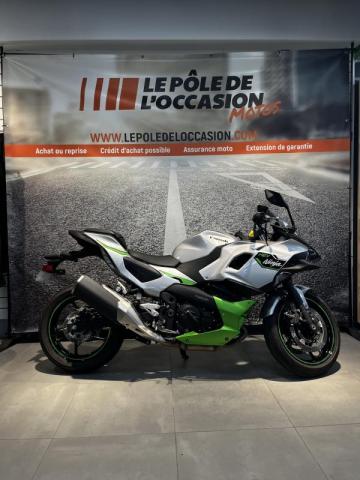 Kawasaki Ninja 7 Hybrid 700