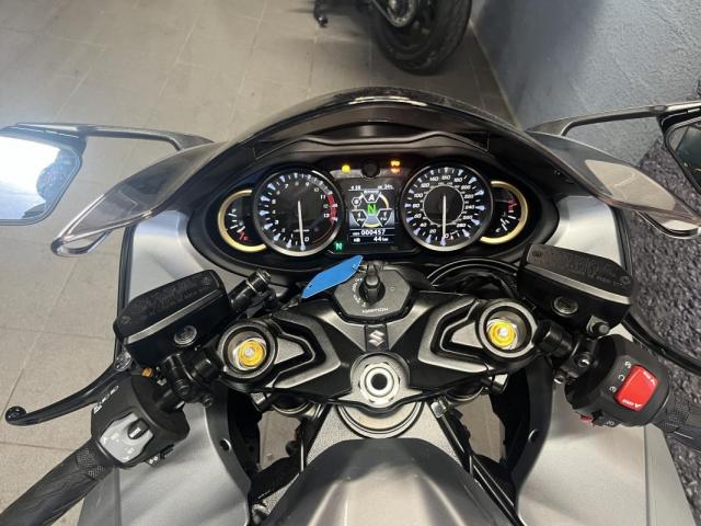 Suzuki Gsx1300r Hayabusa - Gsx-R - Gsx'R - Gsxr 1340 image 2