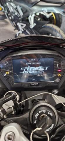 Street Triple Rs 765 image 7