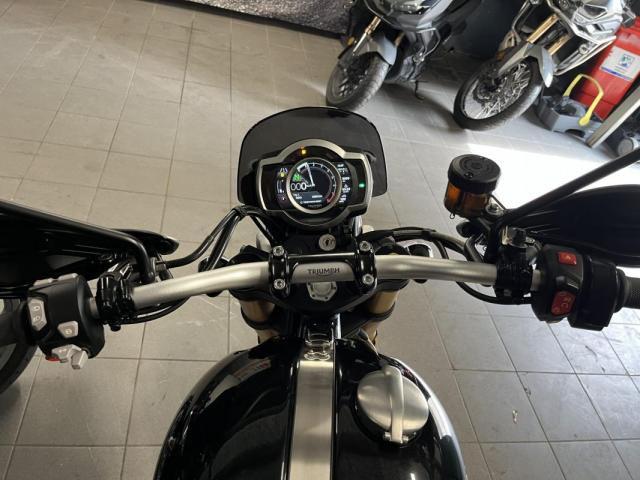 Triumph 1200 Scrambler Xe image 1