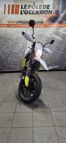 701 Supermoto image 7