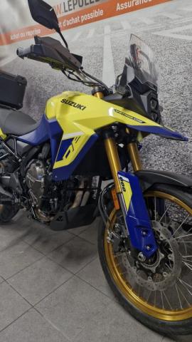 V-Strom image 3