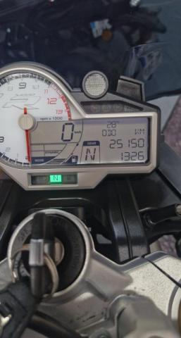 S 1000 R Superbe Etat / Suivi Complet Bmw / Pack D image 5