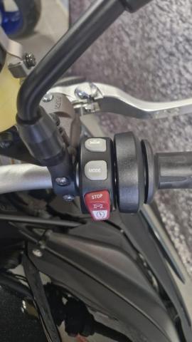 S 1000 R Superbe Etat / Suivi Complet Bmw / Pack D image 1