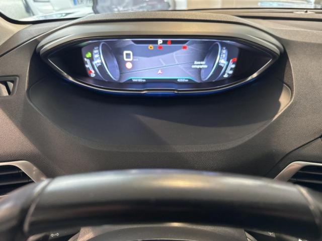 Peugeot 5008 image 7
