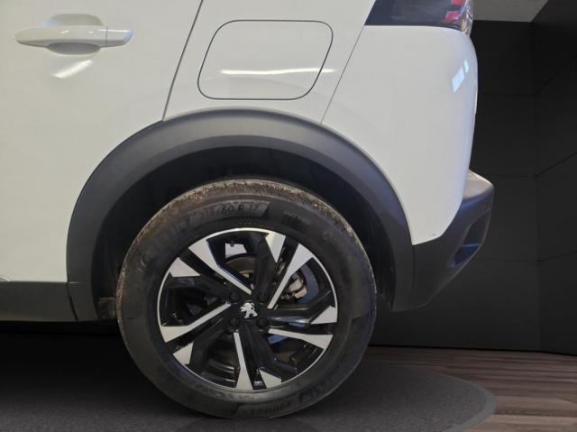 Peugeot 2008 image 9
