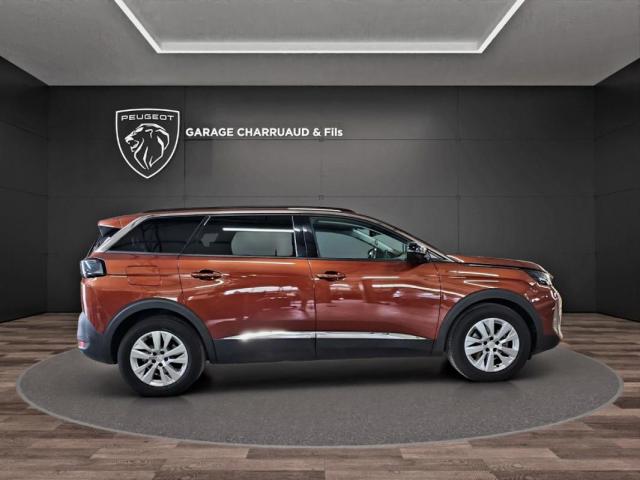 Peugeot 5008 image 9