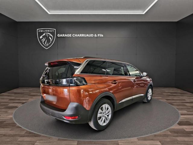 Peugeot 5008 image 8
