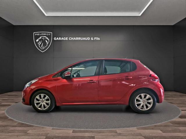 Peugeot 208 image 6