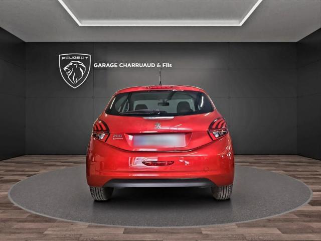 Peugeot 208 image 4